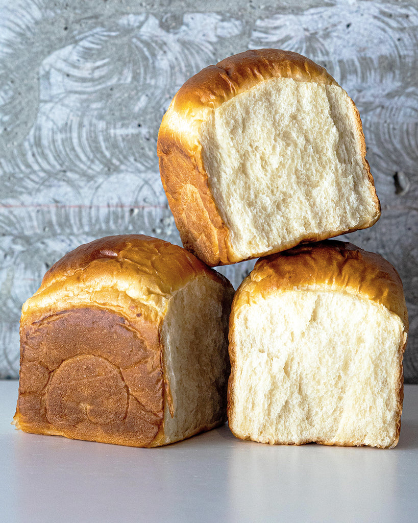 Shokupan (Japanese Soft Fluffy Bread)
